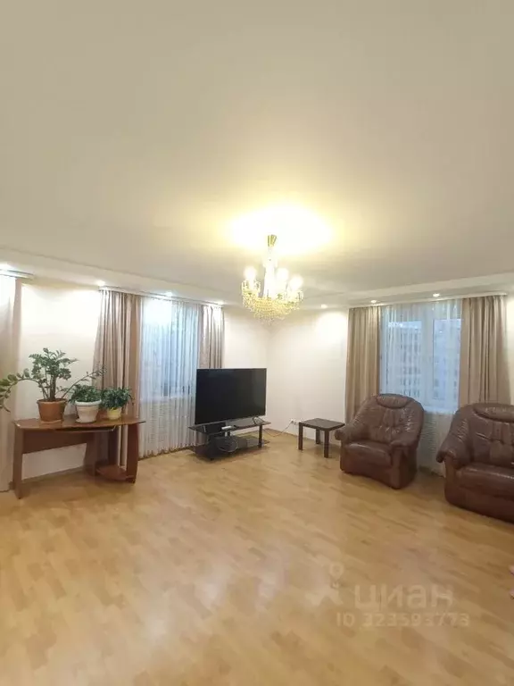 3-к кв. Башкортостан, Уфа ул. Софьи Перовской, 29 (112.4 м) - Фото 2