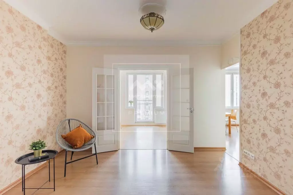3-к кв. Санкт-Петербург ул. Беринга, 1 (100.0 м) - Фото 1