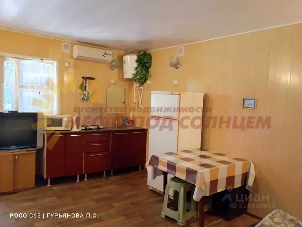 2-к кв. Краснодарский край, Ейск Осводовский пер., 1 (70.0 м) - Фото 1