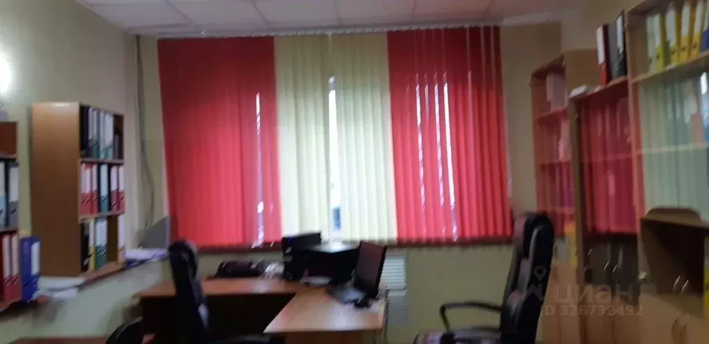 Помещение свободного назначения в Санкт-Петербург ул. Есенина, 5Б (250 ... - Фото 2