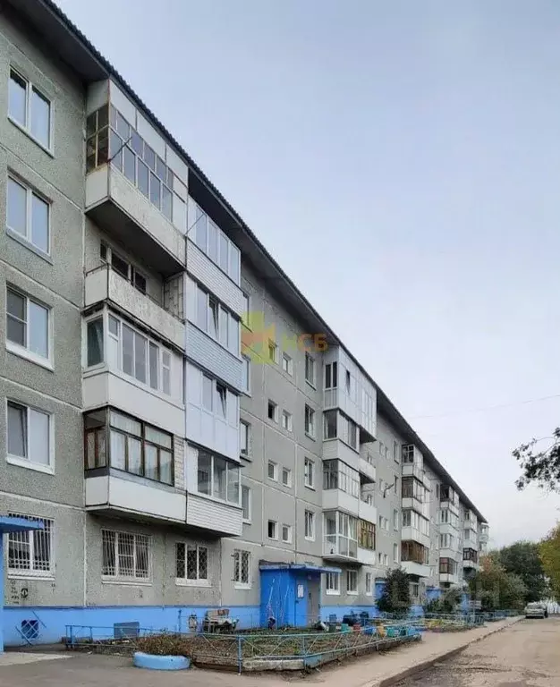 2-к кв. Омская область, Омск ул. Дмитриева, 13/8 (52.0 м) - Фото 0