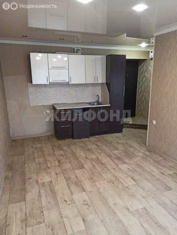 2-комнатная квартира: Черногорск, проспект Космонавтов, 18к1 (43 м) - Фото 1