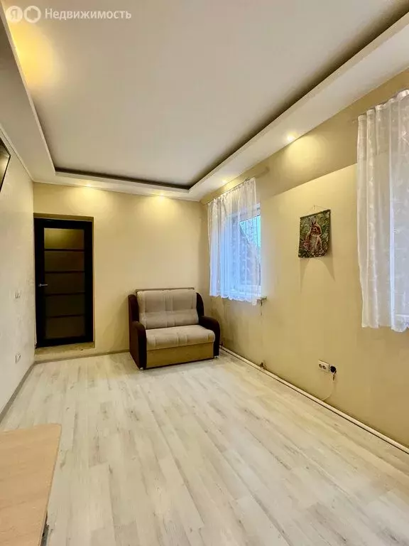 2-комнатная квартира: Гатчина, Рощинская улица, 36 (81.2 м) - Фото 1