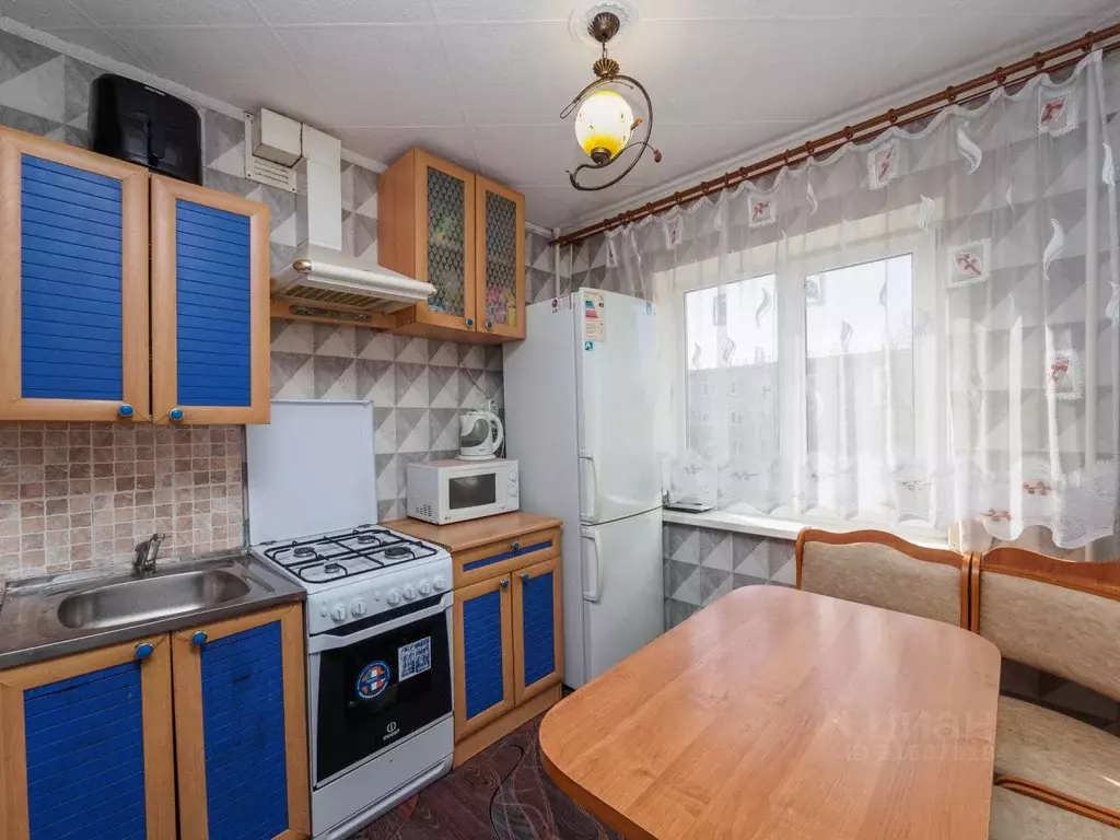 1-к кв. Омская область, Омск Заозерный мкр, ул. Светлая (31.5 м) - Фото 0