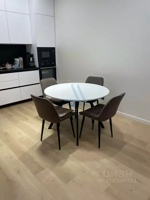 3-к кв. Татарстан, Казань ул. Сибгата Хакима, 43 (86.78 м) - Фото 1