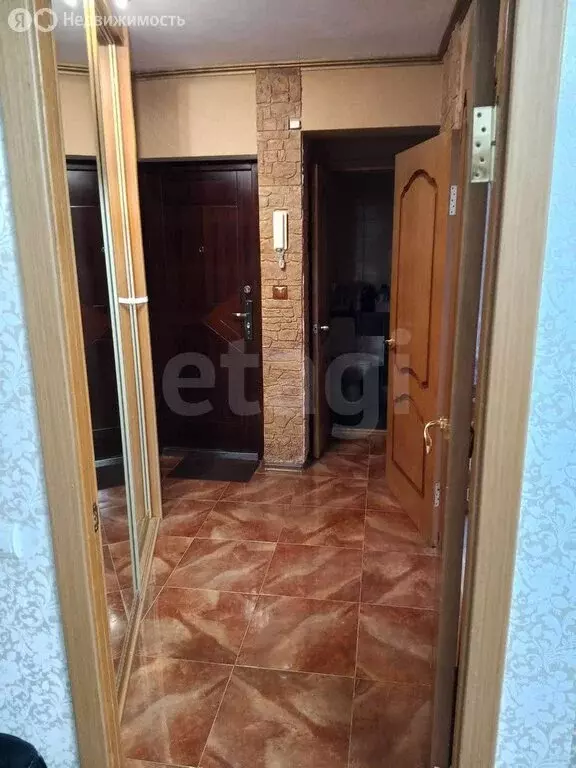 3-комнатная квартира: Омск, микрорайон Городок Нефтяников, улица ... - Фото 1