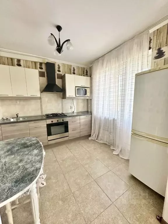 1-к кв. Татарстан, Казань Азино-1 мкр, ул. Закиева, 11 (36.0 м) - Фото 1