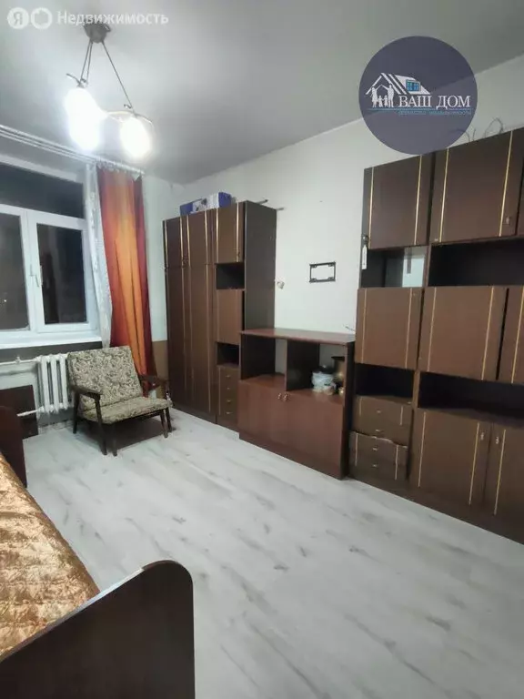 1к в 4-комнатной квартире (61.8 м) - Фото 1