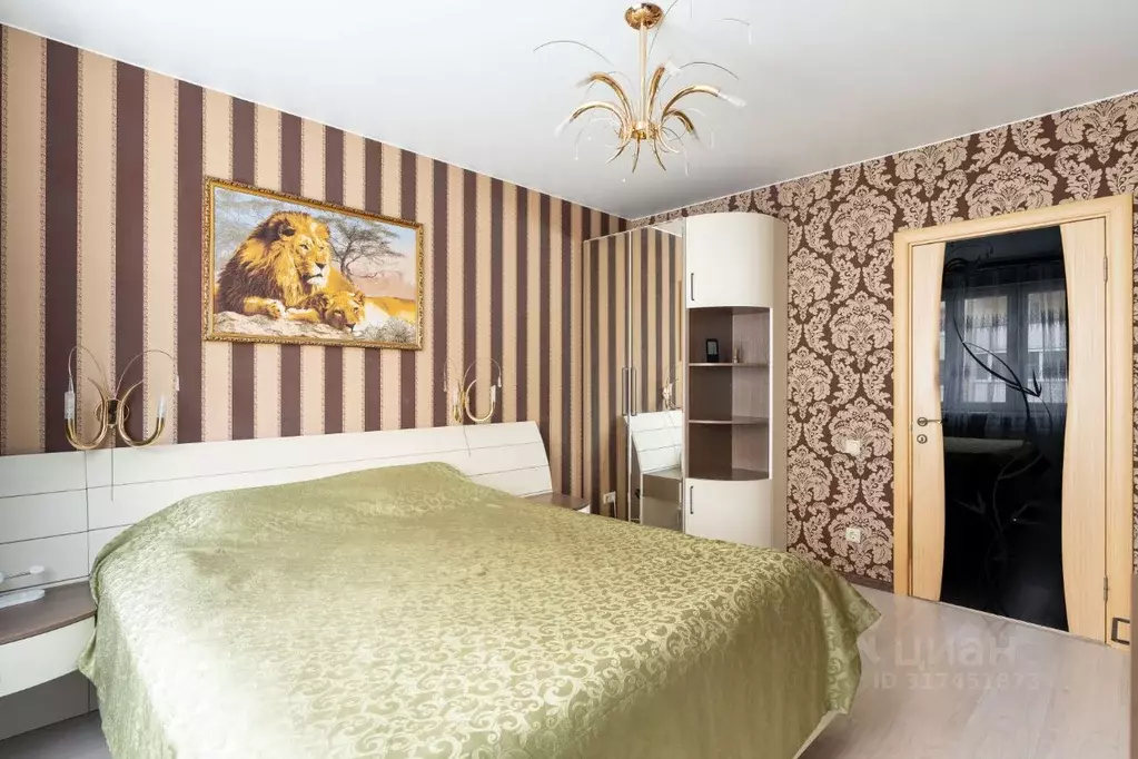 3-к кв. Санкт-Петербург пос. Парголово, Юкковское ш., 14к3 (85.0 м) - Фото 0