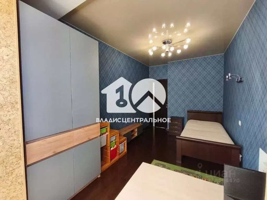 3-к кв. Новосибирская область, Новосибирск ул. Галущака, 17 (83.0 м) - Фото 1