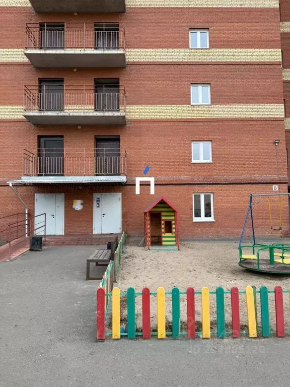 Студия Омская область, Омск ул. Звездова, 127 (28.4 м) - Фото 1