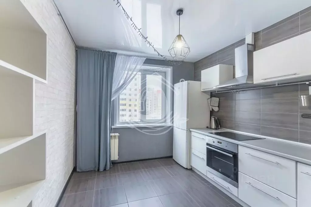 1-к кв. Алтайский край, Барнаул Власихинская ул., 85 (37.1 м) - Фото 1