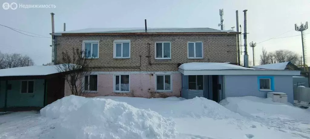 3-комнатная квартира: село Усолье, улица Специалистов, 3 (65.2 м) - Фото 2