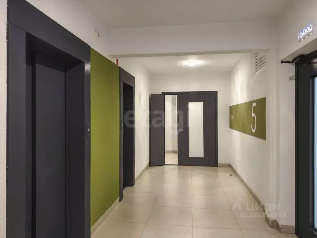 Склад в Тюменская область, Тюмень ул. Анатолия Клиндюка, 2к1 (3 м) - Фото 1