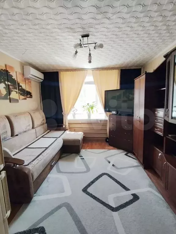 Комната 13 м в 8-к., 8/9 эт. - Фото 0