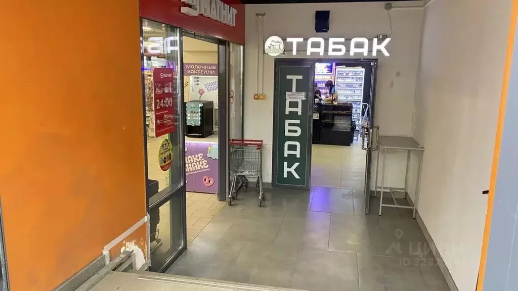 Торговая площадь в Санкт-Петербург Дачный просп., 17К2 (17 м) - Фото 1