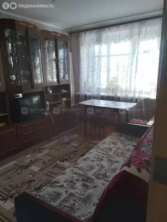 1-комнатная квартира: посёлок городского типа Куйбышевский Затон, ... - Фото 2