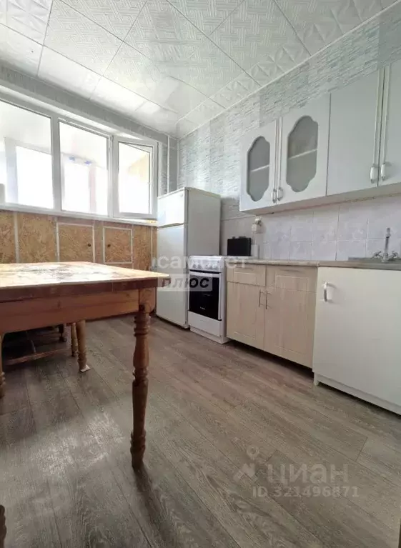 2-к кв. Самарская область, Тольятти просп. Степана Разина, 34 (46.5 м) - Фото 0
