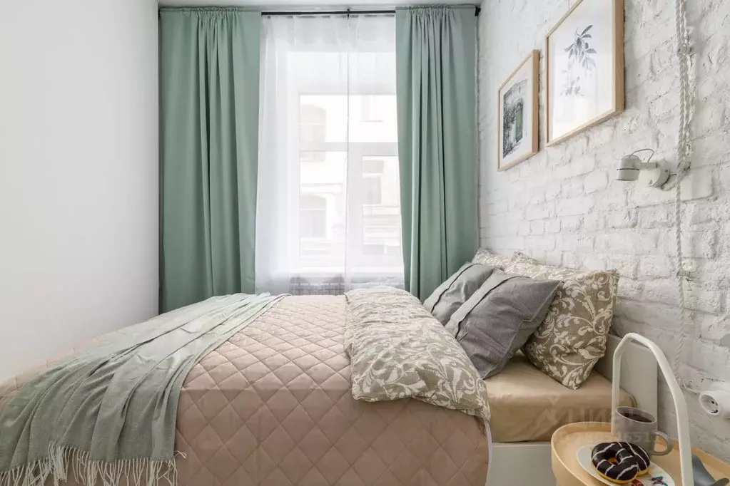 Студия Санкт-Петербург ул. Радищева, 42 (13.0 м) - Фото 0