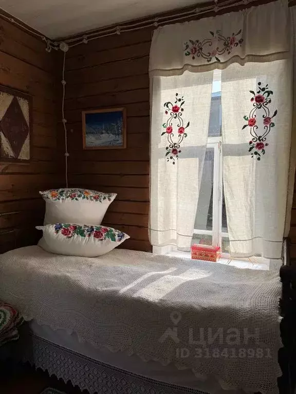 Дом в Вологодская область, Кириллов ул. Володарского, 6 (60 м) - Фото 1