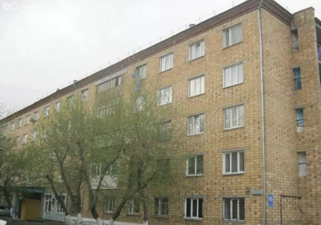 2-комнатная квартира: Красноярск, улица 60 лет Октября, 145 (30 м) - Фото 0