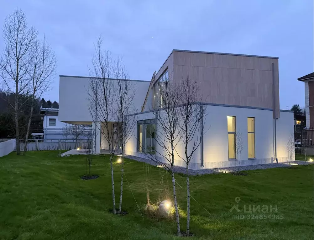 Дом в Московская область, Одинцовский городской округ, д. Сколково  ... - Фото 1