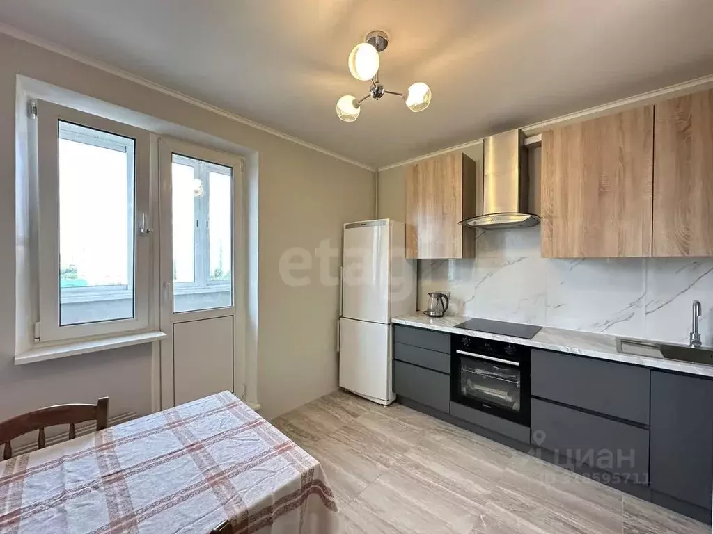 2-к кв. Москва Литовский бул., 9/7 (58.3 м) - Фото 0