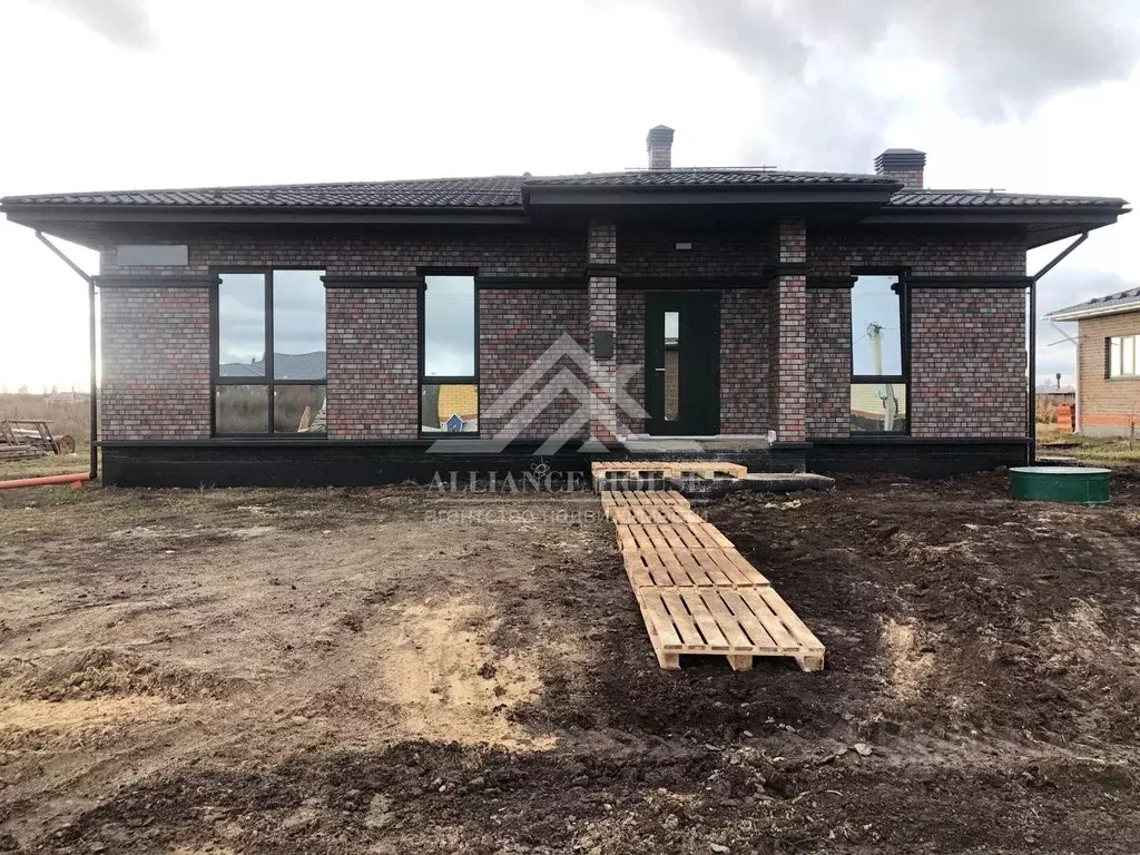 Дом в Татарстан, Лаишевский район, с. Сокуры ул. Гранитная, 4 (140 м) - Фото 2