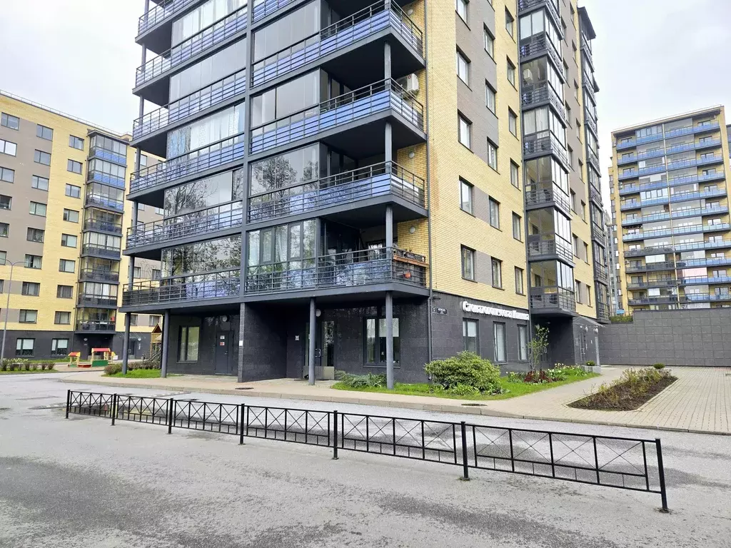 Продаётся 2-к квартира, 71.7 м - Фото 0