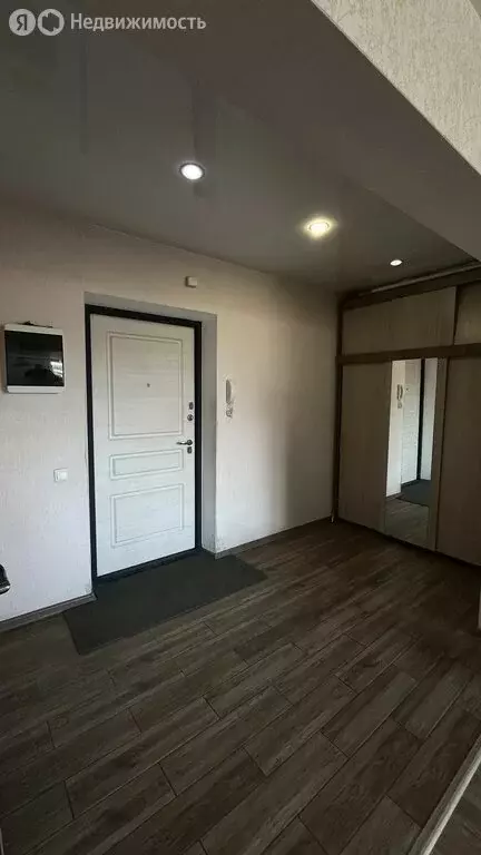 2-комнатная квартира: Иркутск, Байкальская улица, 305 (69.9 м) - Фото 2
