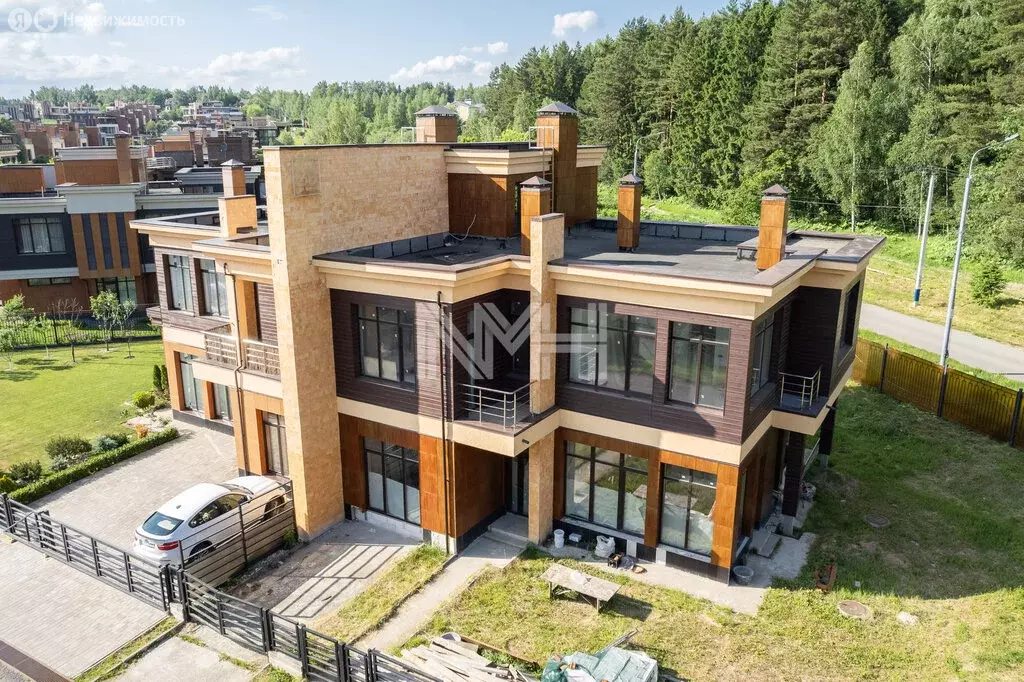 Дом в село Былово, улица Клёны, 66 (190 м) - Фото 2