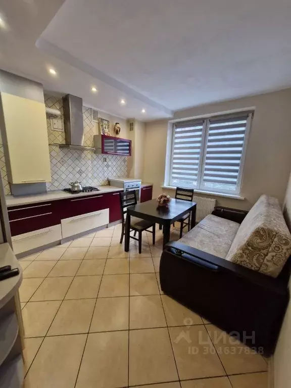 2-к кв. Калининградская область, Калининград Чувашская ул., 6 (55.7 м) - Фото 2