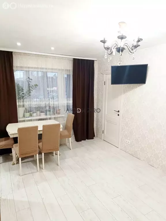 3-комнатная квартира: Уфа, улица Цюрупы, 106 (42.2 м) - Фото 2