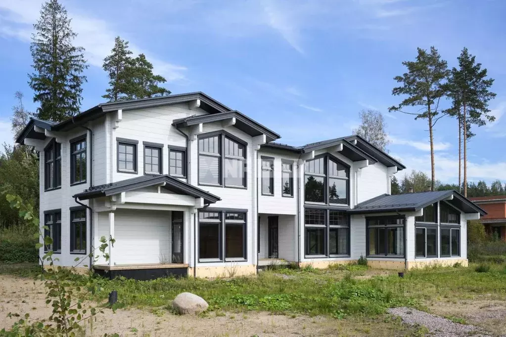 Коттедж в Ленинградская область, Выборгский район, Первомайское с/пос, ... - Фото 1