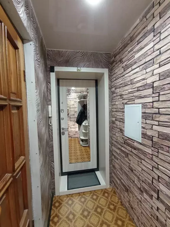 2-к кв. Алтайский край, Барнаул ул. Матросова, 13 (43.7 м) - Фото 2