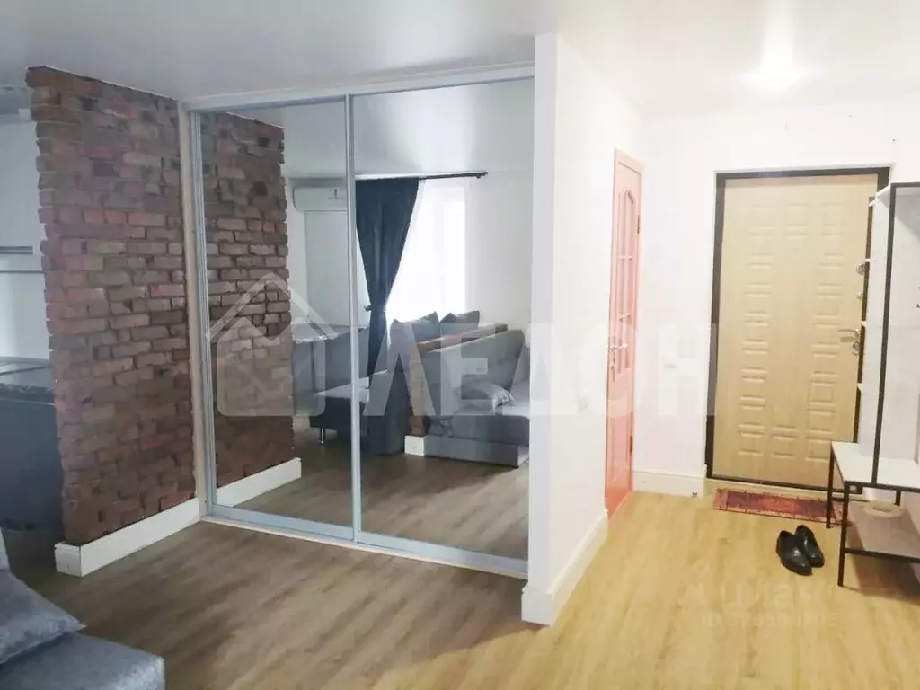 Студия Омская область, Омск Пригородная ул., 23к1 (29.0 м) - Фото 1