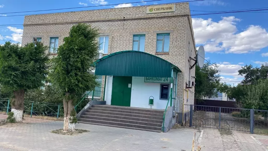 Помещение свободного назначения в Калмыкия, пос. Кетченеры ул. Ленина, ... - Фото 1