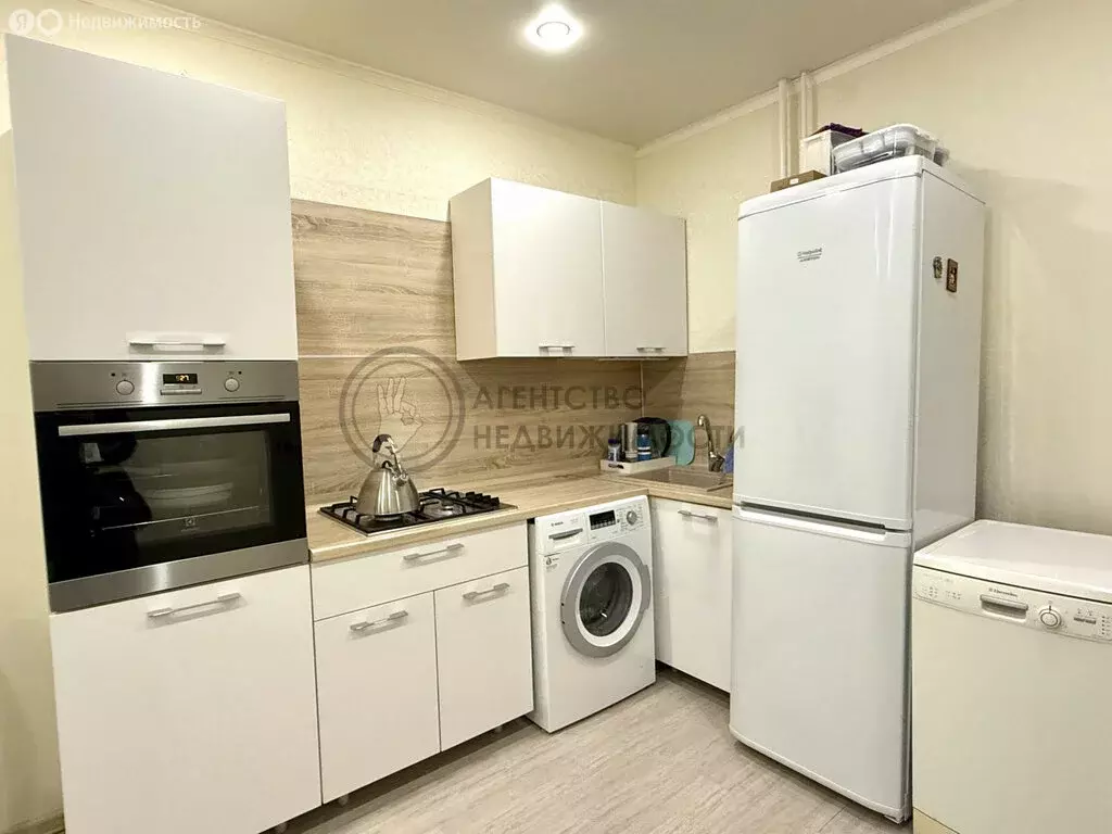 1-комнатная квартира: Казань, улица Академика Завойского, 17 (44.3 м) - Фото 2