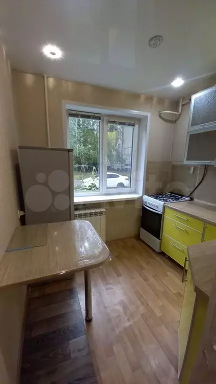 2-к. квартира, 48 м, 1/5 эт. - Фото 0