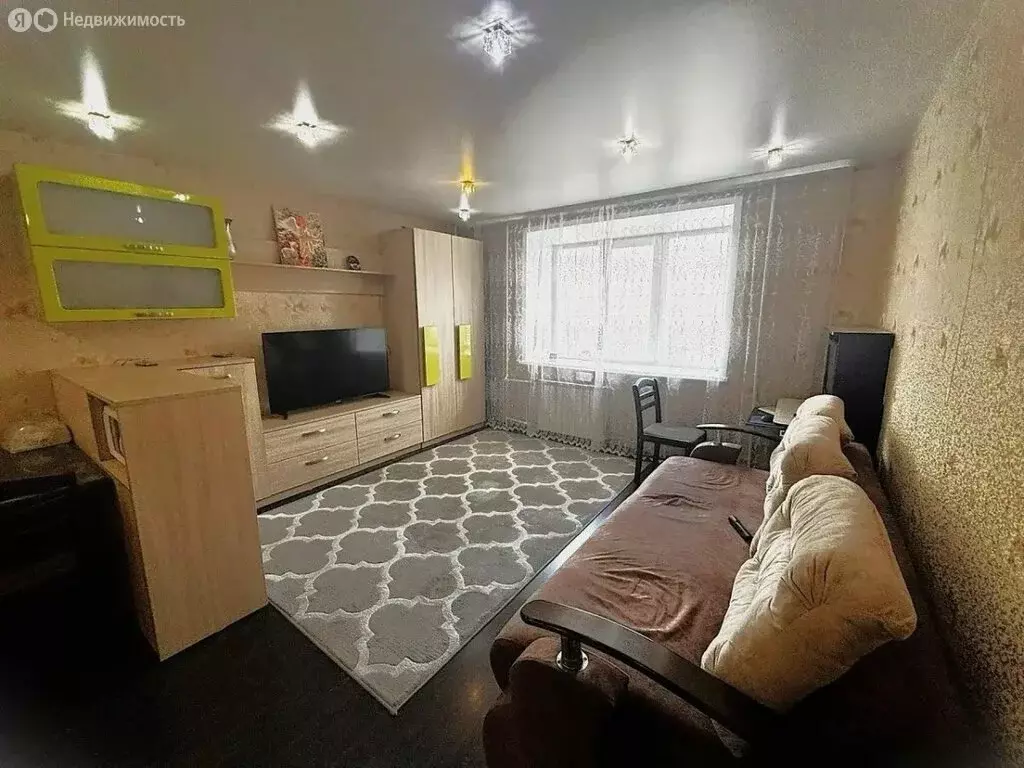 2-комнатная квартира: Таштагол, улица Поспелова, 22 (39.9 м) - Фото 1