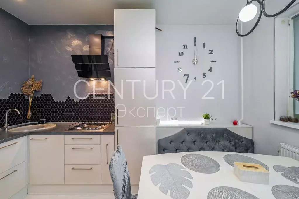 3-к кв. Калининградская область, Зеленоградск ул. Центральная, 21 ... - Фото 1