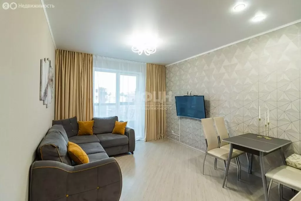 4-комнатная квартира: Петрозаводск, Вьюжный проезд, 10 (74.7 м) - Фото 1