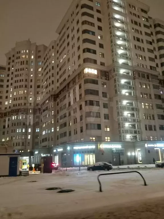 2-к. квартира, 60 м, 8/12 эт. - Фото 0