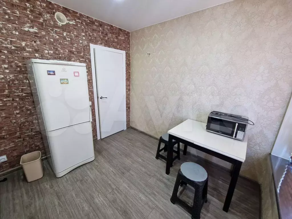 1-к. квартира, 45,6 м, 5/5 эт. - Фото 1