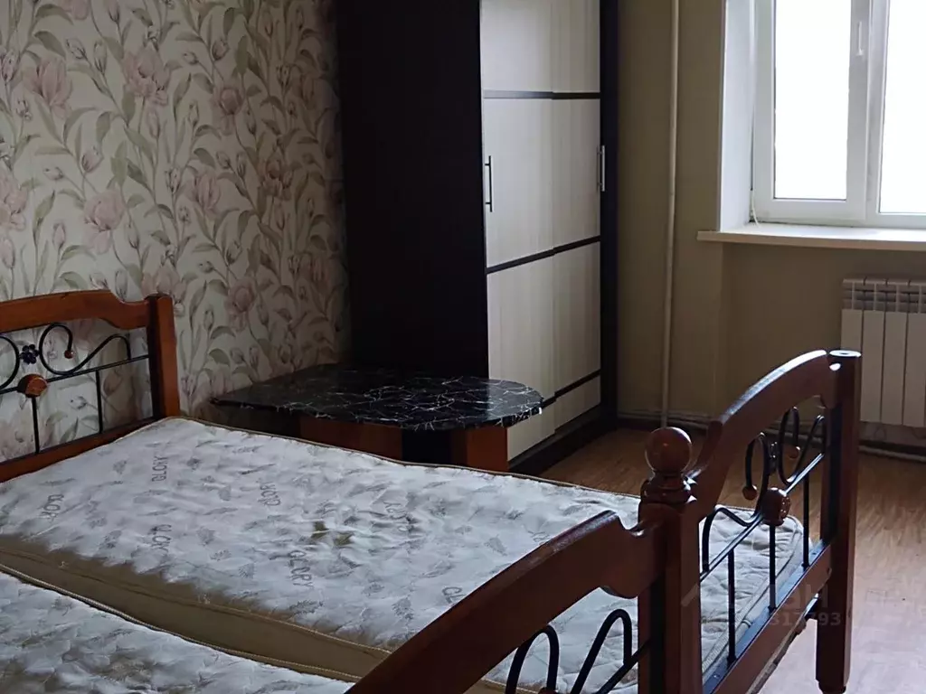 2-к кв. Крым, Симферополь ул. Имени Мате Залки, 7Г (54.0 м) - Фото 0
