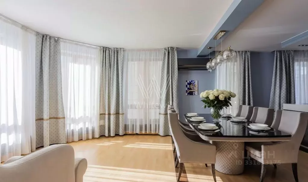 3-к кв. Москва Страстной бул., 10к1 (135.0 м) - Фото 1