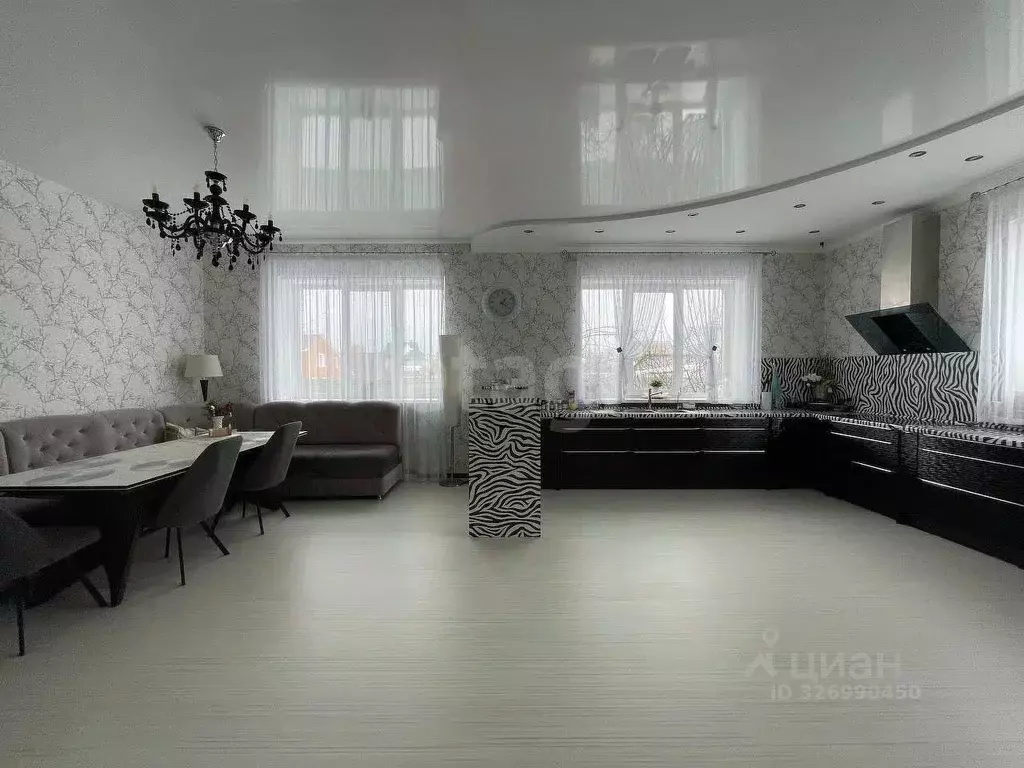 Дом в Оренбургская область, Оренбургский район, Подгородне-Покровский ... - Фото 1