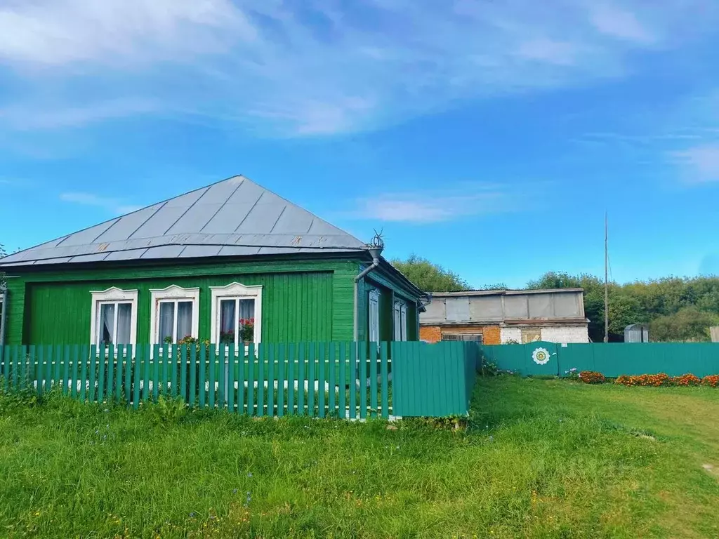 Дом в Татарстан, Тюлячинский район, пос. Узяк ул. Галиева (114 м) - Фото 1