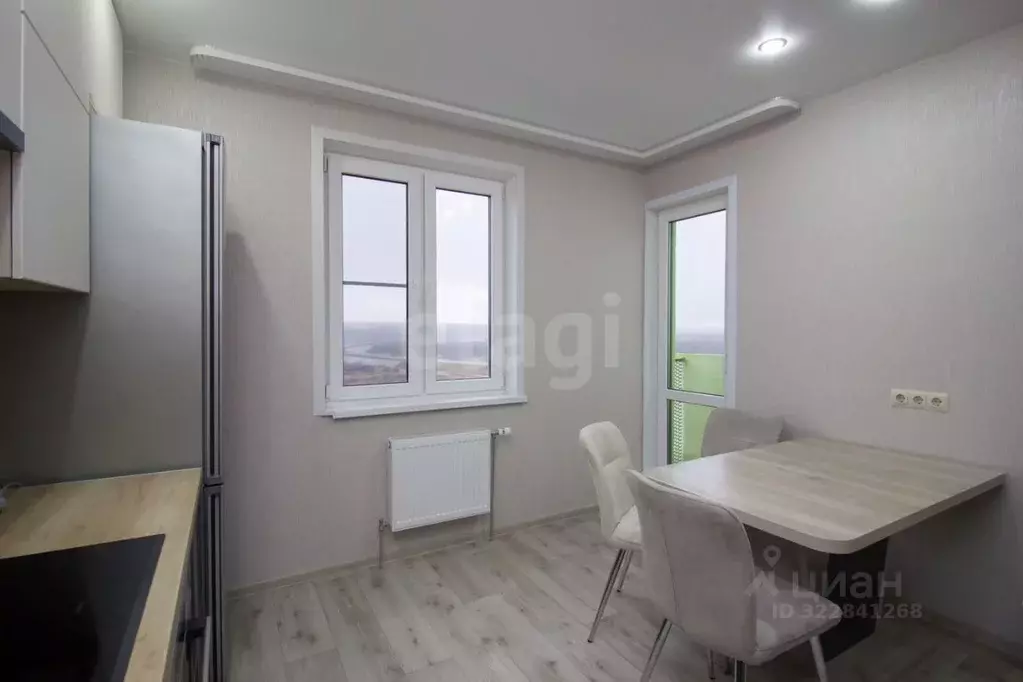 2-к кв. Калужская область, Калуга Анненки мкр, ул. Анненки, 40 (66.2 ... - Фото 2