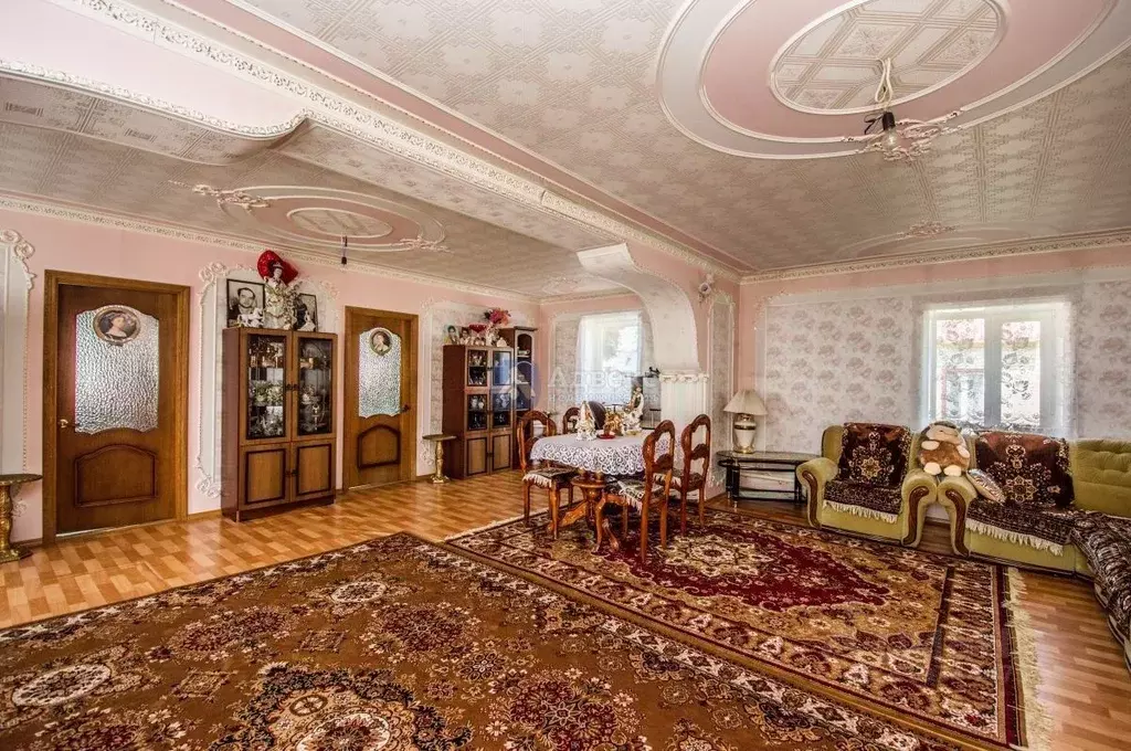 Дом в Тюменская область, Тюмень Парфеново мкр, ул. Хусаинова (113 м) - Фото 1